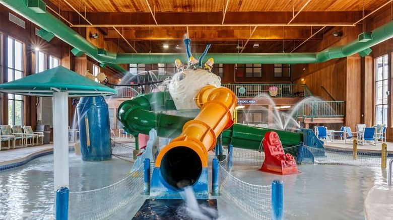 <b>Polynesian Hotel & Suites Pool</b>. Images powered by <a href="https://www.leonardoworldwide.com/" title="Leonardo Worldwide" target="_blank">Leonardo</a>.