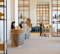 Fraser Suites Al Liwan Lobby