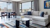 Fraser Suites Al Liwan Suite