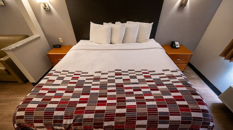 <b>Red Roof Inn & Suites Danville Suite</b>. Images powered by <a href="https://www.leonardoworldwide.com/" title="Leonardo Worldwide" target="_blank">Leonardo</a>.