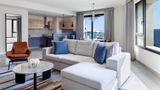 Fraser Suites Al Liwan Room