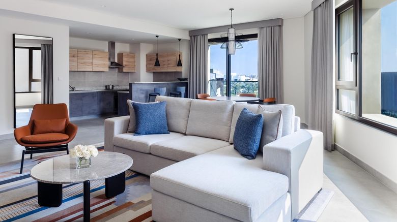 <b>Fraser Suites Al Liwan Room</b>. Images powered by <a href="https://www.leonardoworldwide.com/" title="Leonardo Worldwide" target="_blank">Leonardo</a>.