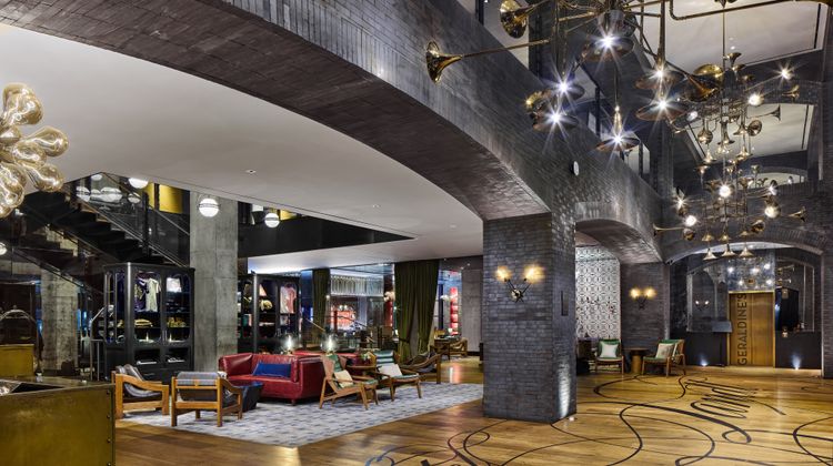 Hotel Van Zandt Lobby