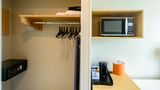 Fairfield by Marriott San Salvador Suite
