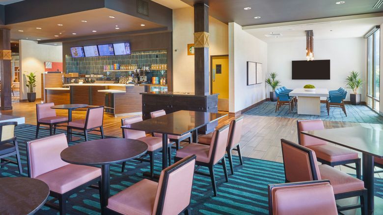 <b>Courtyard by Marriott Oahu North Shore Restaurant</b>. Images powered by <a href="https://www.leonardoworldwide.com/" title="Leonardo Worldwide" target="_blank">Leonardo</a>.