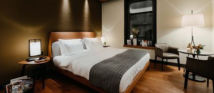 DO & CO Hotel Munich Room