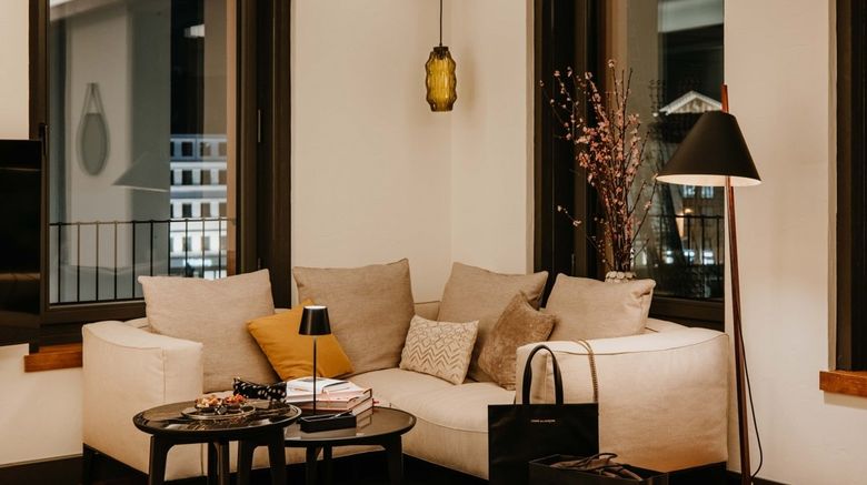 <b>DO & CO Hotel Munich Room</b>. Images powered by <a href="https://www.leonardoworldwide.com/" title="Leonardo Worldwide" target="_blank">Leonardo</a>.