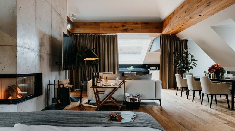 <b>DO & CO Hotel Munich Suite</b>. Images powered by <a href="https://www.leonardoworldwide.com/" title="Leonardo Worldwide" target="_blank">Leonardo</a>.