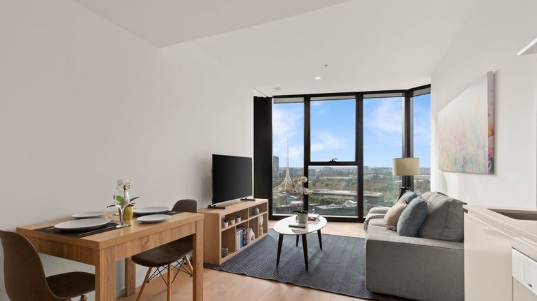 <b>Astra Apartments Southbank Room</b>. Images powered by <a href="https://www.leonardoworldwide.com/" title="Leonardo Worldwide" target="_blank">Leonardo</a>.