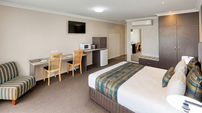 <b>Drovers Motor Inn Suite</b>. Images powered by <a href="https://www.leonardoworldwide.com/" title="Leonardo Worldwide" target="_blank">Leonardo</a>.
