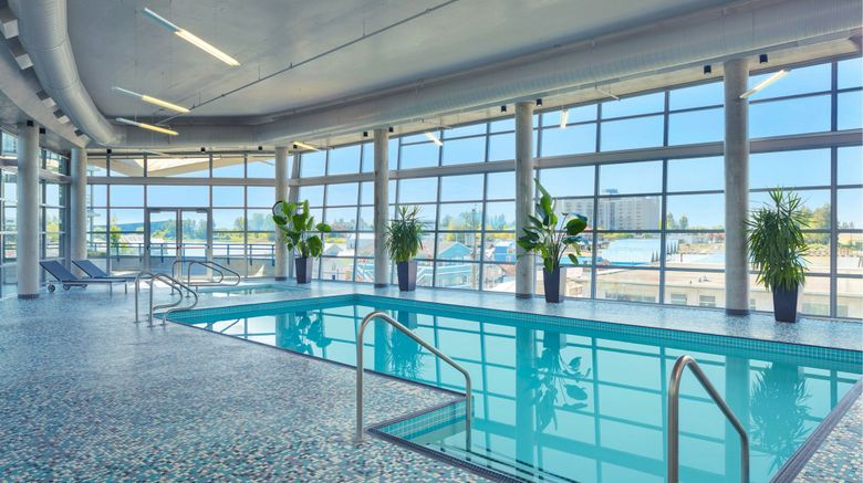 <b>The Westin Wall Centre-Vancouver Airport Pool</b>. Images powered by <a href="https://www.leonardoworldwide.com/" title="Leonardo Worldwide" target="_blank">Leonardo</a>.