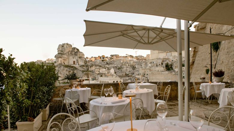 <b>Sant'Angelo Luxury Resort Restaurant</b>. Images powered by <a href="https://www.leonardoworldwide.com/" title="Leonardo Worldwide" target="_blank">Leonardo</a>.