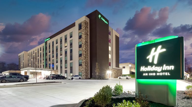 Holiday Inn Nashville Airport Exterior. Images powered by <a href="https://www.leonardoworldwide.com" target="_blank" rel="noopener">Leonardo</a>.