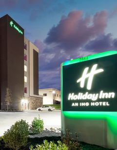Holiday Inn Nashville Airport