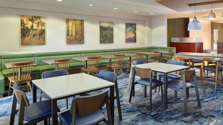 Fairfield Inn & Suites Jackson Restaurant