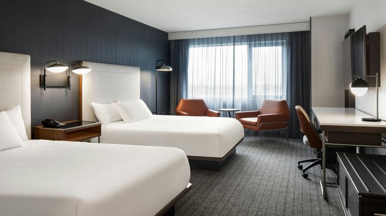 <b>Courtyard by Marriott Montreal Airport Room</b>. Images powered by <a href="https://www.leonardoworldwide.com/" title="Leonardo Worldwide" target="_blank">Leonardo</a>.