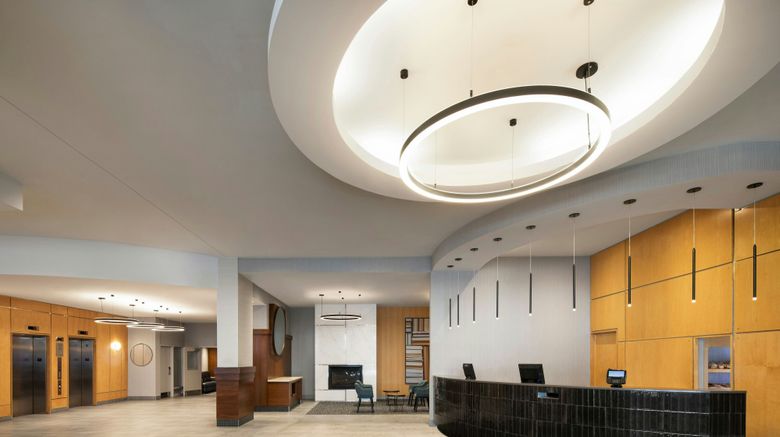 <b>Courtyard by Marriott Montreal Airport Lobby</b>. Images powered by <a href="https://www.leonardoworldwide.com/" title="Leonardo Worldwide" target="_blank">Leonardo</a>.
