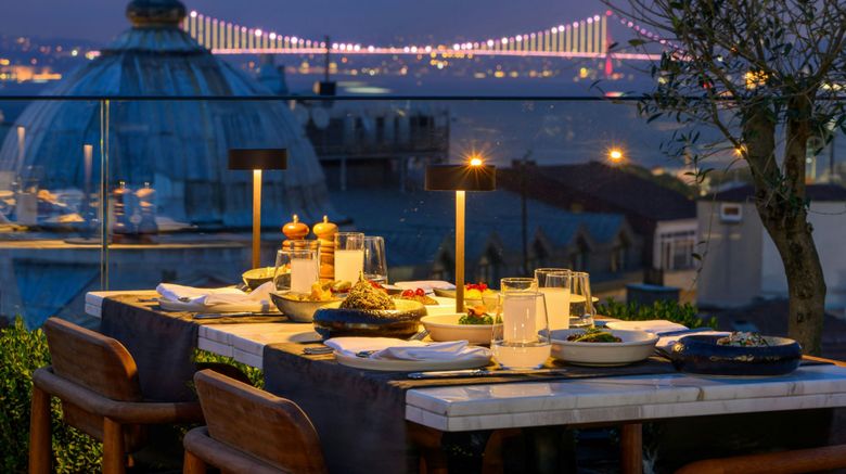 <b>Orient Occident Hotel Istanbul Restaurant</b>. Images powered by <a href="https://www.leonardoworldwide.com/" title="Leonardo Worldwide" target="_blank">Leonardo</a>.