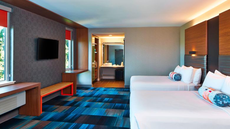 <b>Aloft Seattle Redmond Room</b>. Images powered by <a href="https://www.leonardoworldwide.com/" title="Leonardo Worldwide" target="_blank">Leonardo</a>.