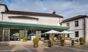 Palacio del Carmen, Autograph Collection
