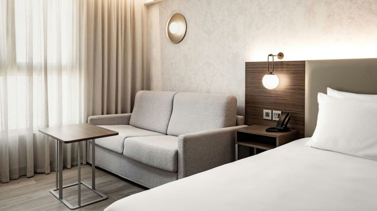 AC Hotel St. Julian's Room