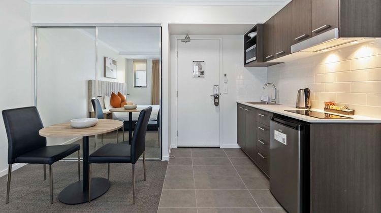 Quest Chermside Room