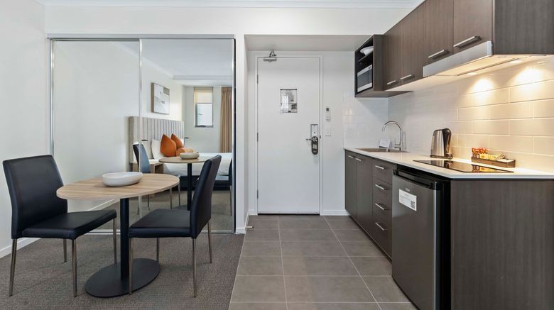 <b>Quest Chermside Room</b>. Images powered by <a href="https://www.leonardoworldwide.com/" title="Leonardo Worldwide" target="_blank">Leonardo</a>.
