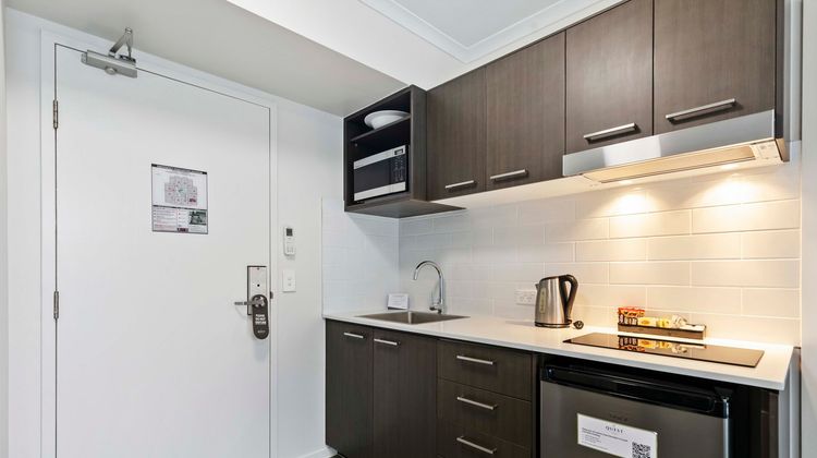 Quest Chermside Room