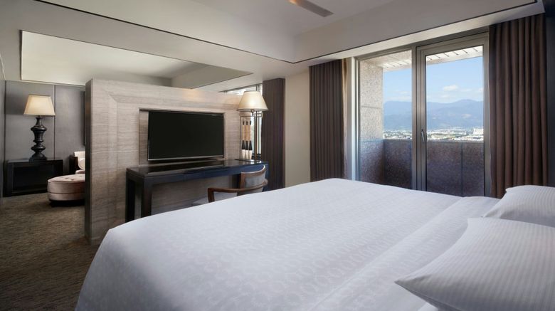 <b>Sheraton Taitung Hotel Suite</b>. Images powered by <a href="https://www.leonardoworldwide.com/" title="Leonardo Worldwide" target="_blank">Leonardo</a>.