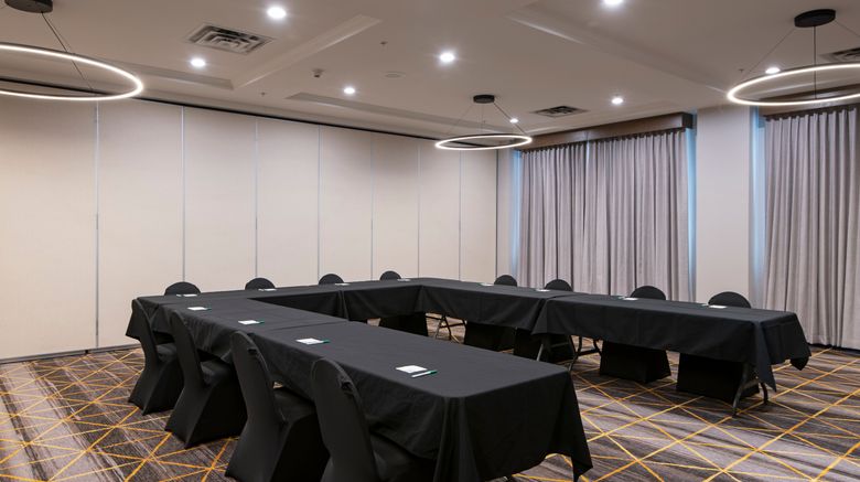 <b>Holiday Inn Hotel & Suites Kamloops Meeting</b>. Images powered by <a href="https://www.leonardoworldwide.com/" title="Leonardo Worldwide" target="_blank">Leonardo</a>.