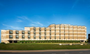 Sheraton Montreal Airport Hotel
