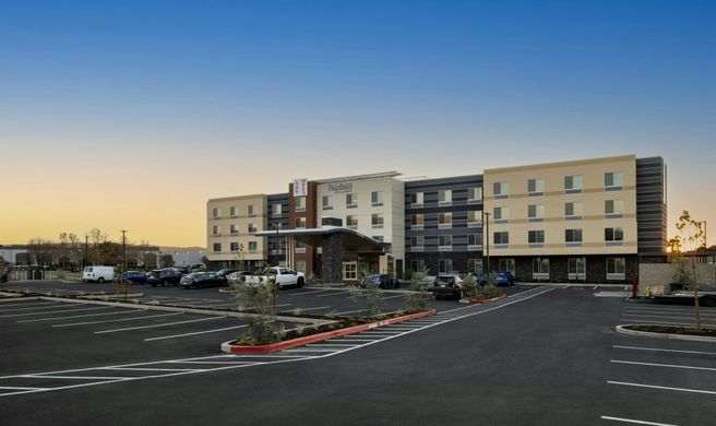 Fairfield Inn & Suites Livermore Exterior