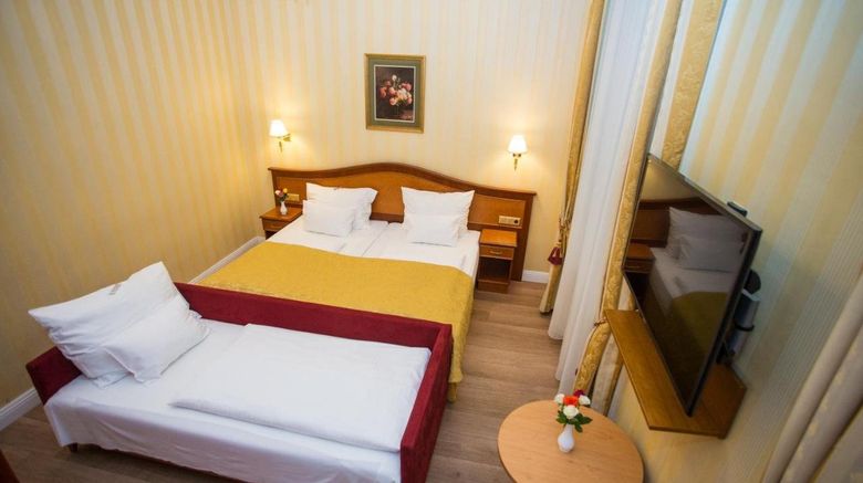 <b>Opera Suites Room</b>. Images powered by <a href="https://www.leonardoworldwide.com/" title="Leonardo Worldwide" target="_blank">Leonardo</a>.
