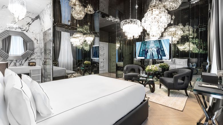 <b>The Plein Hotel Room</b>. Images powered by <a href="https://www.leonardoworldwide.com/" title="Leonardo Worldwide" target="_blank">Leonardo</a>.