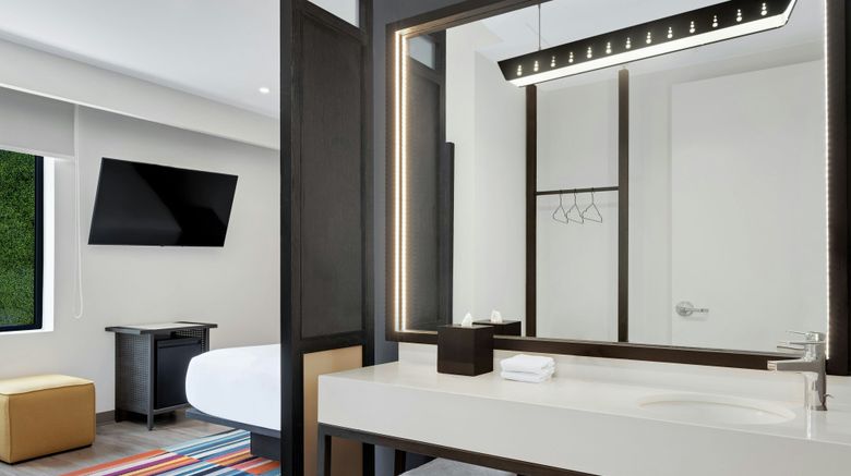 <b>Aloft Santo Domingo Piantini Room</b>. Images powered by <a href="https://www.leonardoworldwide.com/" title="Leonardo Worldwide" target="_blank">Leonardo</a>.