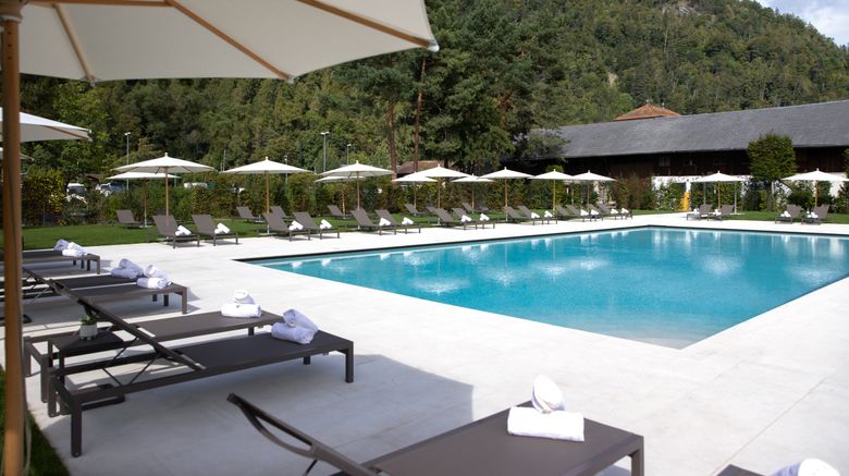<b>Victoria-Jungfrau Grand Hotel & Spa Pool</b>. Images powered by <a href="https://www.leonardoworldwide.com/" title="Leonardo Worldwide" target="_blank">Leonardo</a>.
