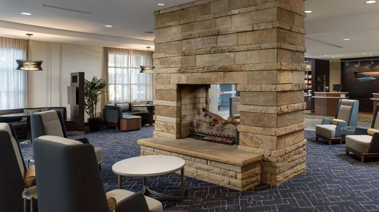 <b>Courtyard Gatlinburg Downtown Lobby</b>. Images powered by <a href="https://www.leonardoworldwide.com/" title="Leonardo Worldwide" target="_blank">Leonardo</a>.