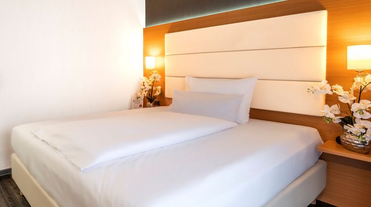 PLAZA Inn Heilbronn Room