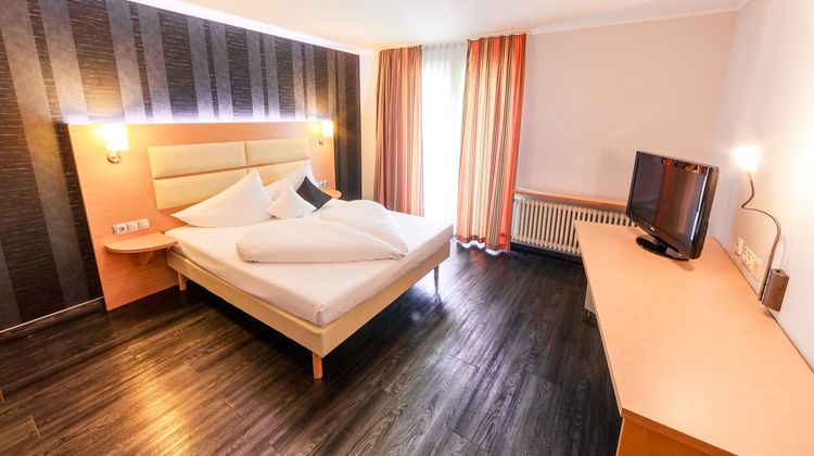 Plaza Inn Stuttgart-Ditzingen Room