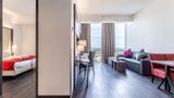 Plaza Premium Almere Room