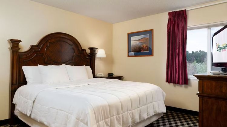 MCM Elegante Colorado Springs Suite