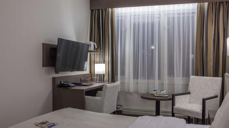 <b>Hotel Central Room</b>. Images powered by <a href="https://www.leonardoworldwide.com/" title="Leonardo Worldwide" target="_blank">Leonardo</a>.
