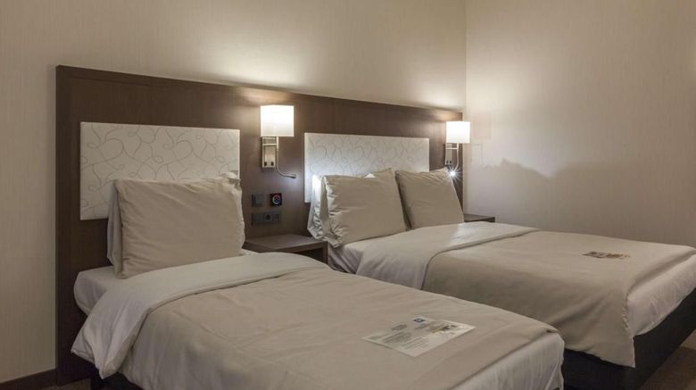 <b>Hotel Central Room</b>. Images powered by <a href="https://www.leonardoworldwide.com/" title="Leonardo Worldwide" target="_blank">Leonardo</a>.