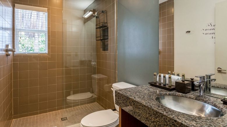 <b>Kasa El Paseo Miami Beach Room</b>. Images powered by <a href="https://www.leonardoworldwide.com/" title="Leonardo Worldwide" target="_blank">Leonardo</a>.