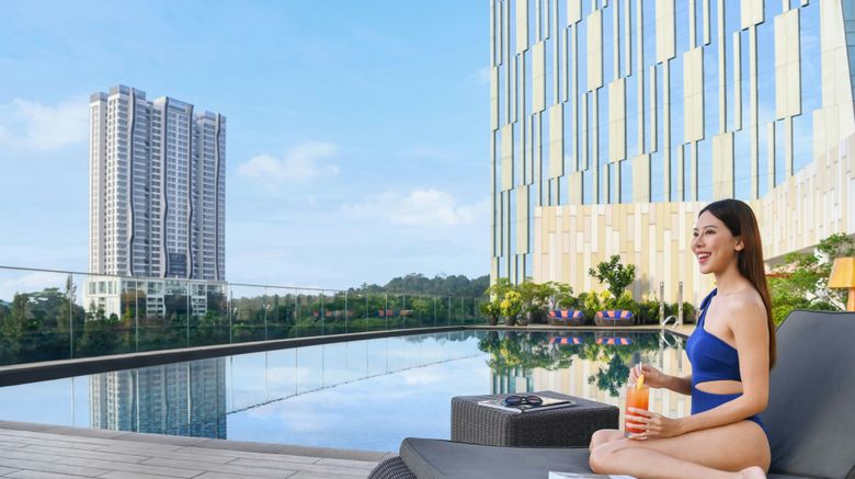 <b>Le Meridien Putrajaya Pool</b>. Images powered by <a href="https://www.leonardoworldwide.com/" title="Leonardo Worldwide" target="_blank">Leonardo</a>.