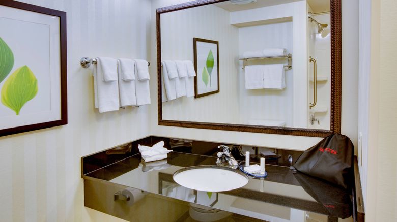 <b>Fairfield Inn/Suites Melbourne Palm Bay Room</b>. Images powered by <a href="https://www.leonardoworldwide.com/" title="Leonardo Worldwide" target="_blank">Leonardo</a>.