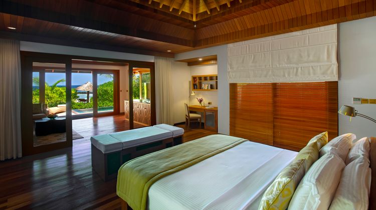 Baros Maldives Suite