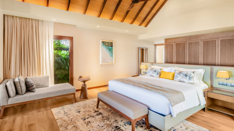 Baros Maldives Suite