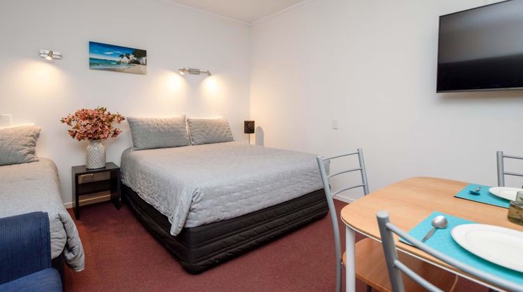 Aotearoa Lodge Room