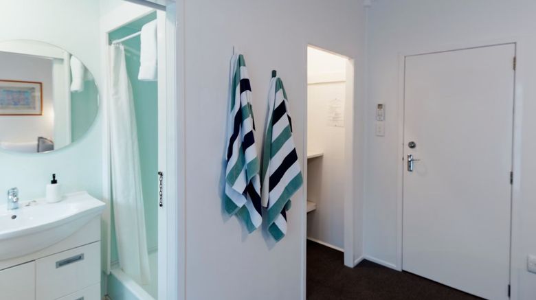 <b>Aotearoa Lodge Room</b>. Images powered by <a href="https://www.leonardoworldwide.com/" title="Leonardo Worldwide" target="_blank">Leonardo</a>.